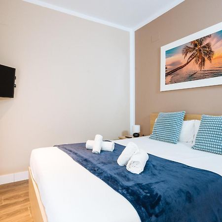 Elegant Duplex 3 Master Bedrooms And Private Seville Exterior photo